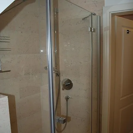 Appartement No5 Raemel 20